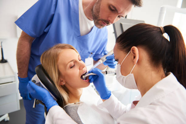 Best Tooth Extraction  in Round Lake Heights, IL